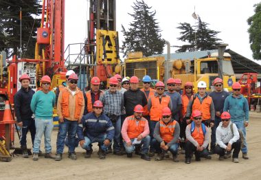 Trabajadores de AC Perforaciones certifican competencias en perfiles de sector minero
