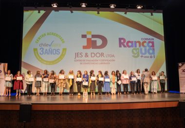 Masiva certificación a trabajadores/as de la Educación en Rancagua con foco en convivencia escolar